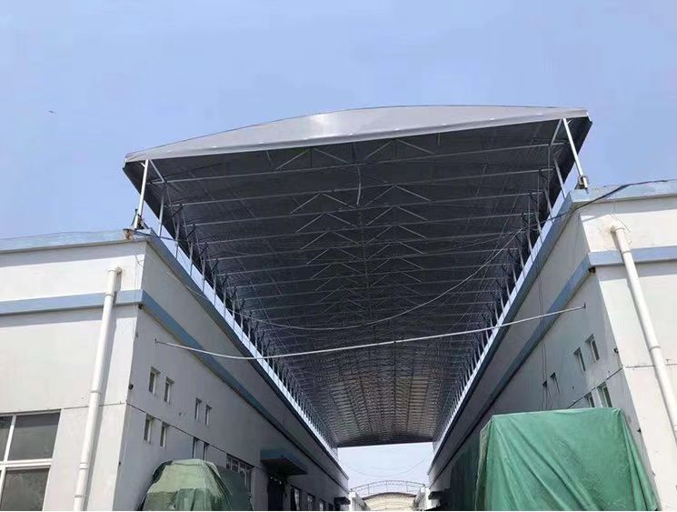 電動推拉雨棚使用（yòng）技巧（qiǎo）